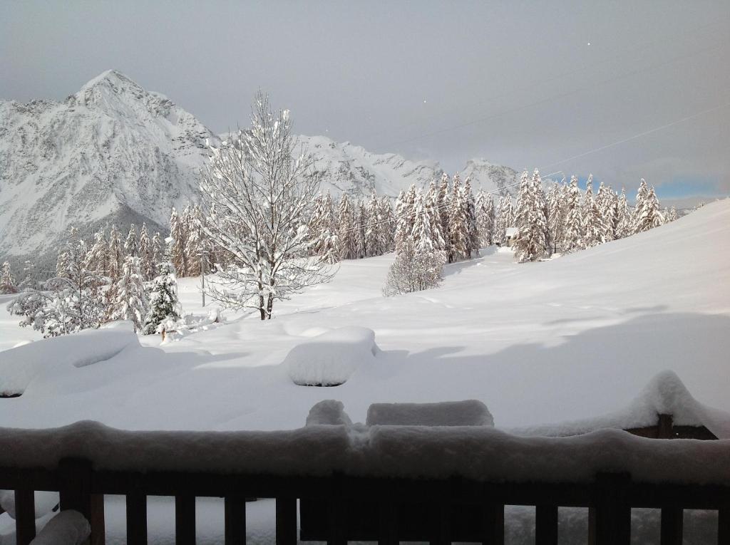 Agriturismo Il Fiocco Cesana Torinese Dış mekan fotoğraf